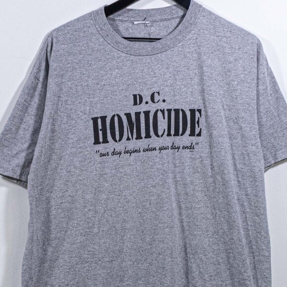 DC Homicide Joke T-Shirt Our Day Begins When Your Day Ends XL Y2K Streetwear - Picture 6 of 6